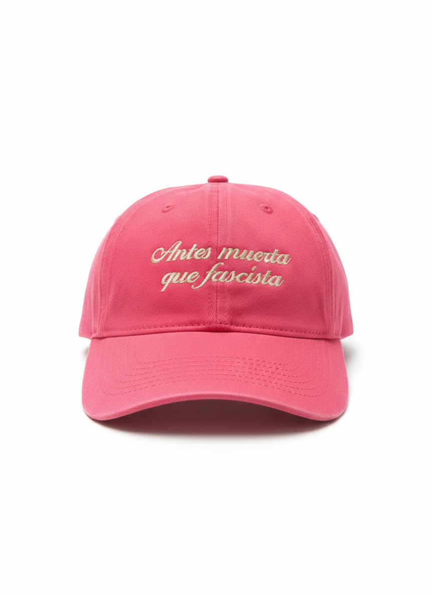 gorro- antes muerta que fascista