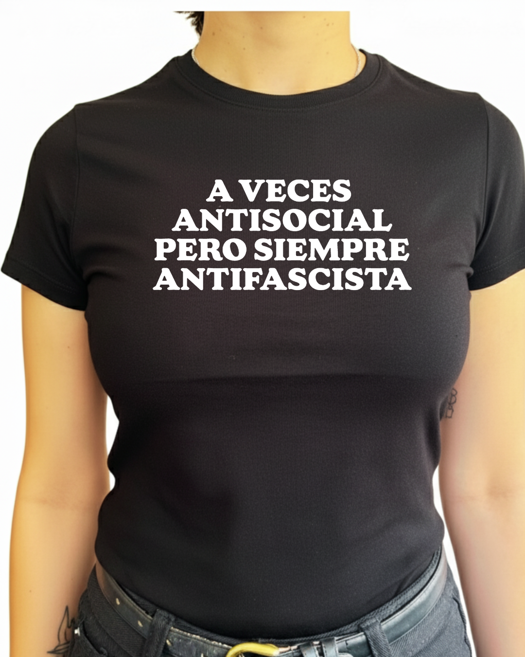 A veces antisocial , pero siempre antifascista